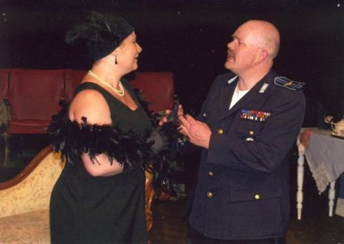 Laura Wells, Chris Summers
